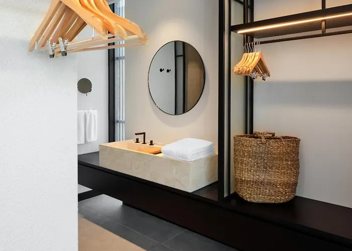 Caja By Maxx Royal 4*