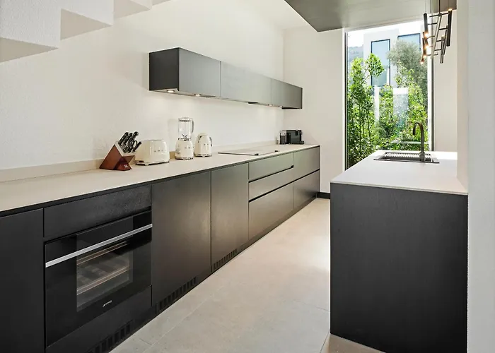 Caja By Maxx Royal Otel