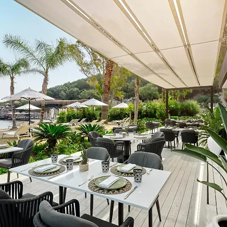 Caja By Maxx Royal Hotel 4*